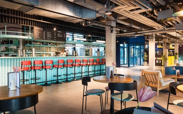The Social Hub 4