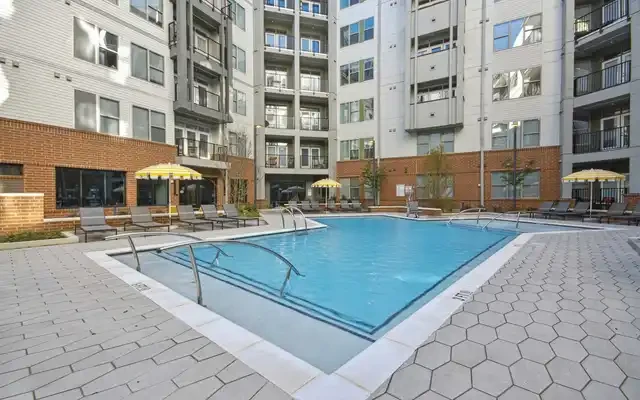 Link Apartments® Calyx 3