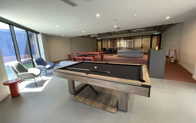 965 Dandenong Road 0