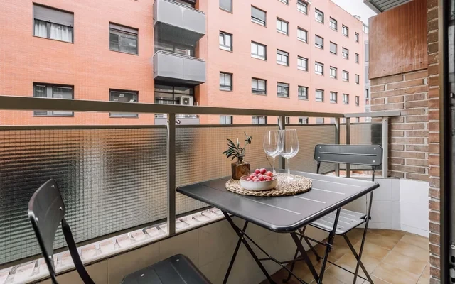 Isaro - 1 bedroom in Bernabeu-Hispanoamerica 1