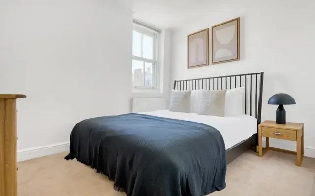 Villiers Street 12944# 4