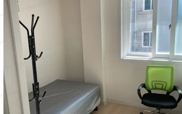 Hanyang No.20 Apartment 1