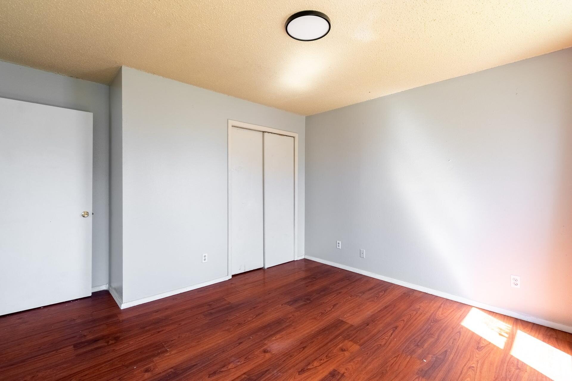 2 Bed 2 Bath Queenroom B