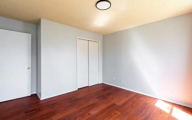 1907 West Loop 0