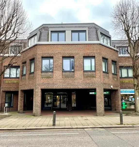 St. Peters Street 25995#