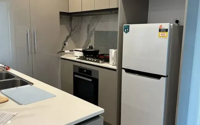 墨尔本----Melbourne Grand Apartments by Central Equity----2b2b 1