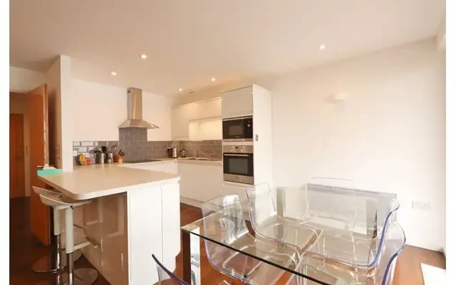 Deanery Road, BS1 5QH 1