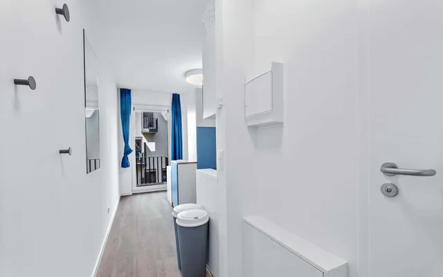 Fully furnished studio with balcony - Nearby HTW University 4