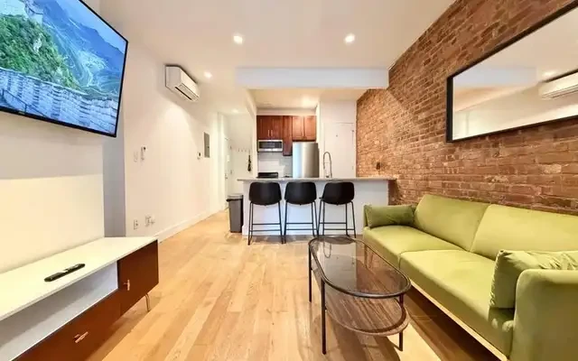 1694 Park Avenue, Brooklyn 0
