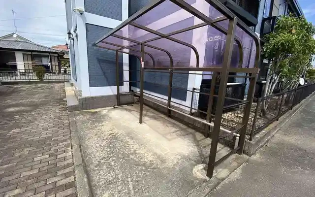 レオパレス日の出 4