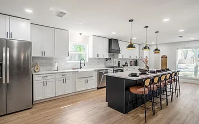5614 Oakhaven Ln - Houston student accommodation - 4 bed 2.5 bath