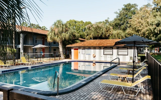 U Lake Apartment 2