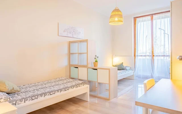VIA TOLMEZZO 3 <br> PRIVATE ROOM S1 2
