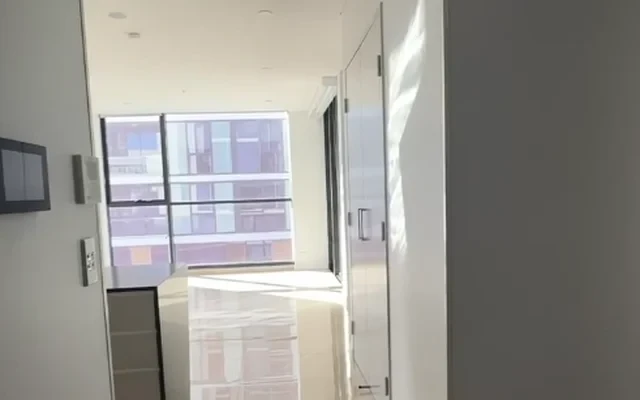 256B Coward Street 1