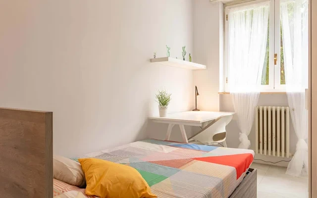 VIALE SUZZANI 284 <br> PRIVATE ROOM S1 0