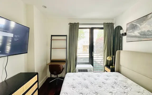 330 Starr Street, New York - ニューヨークの学生向け宿泊施設 - 5 bed 2 bath