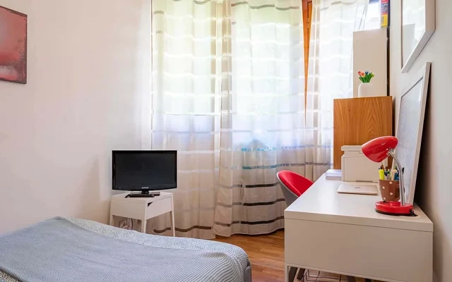 VIA PRIVATA FRACCHIA 4 <br> PRIVATE ROOM S1 3