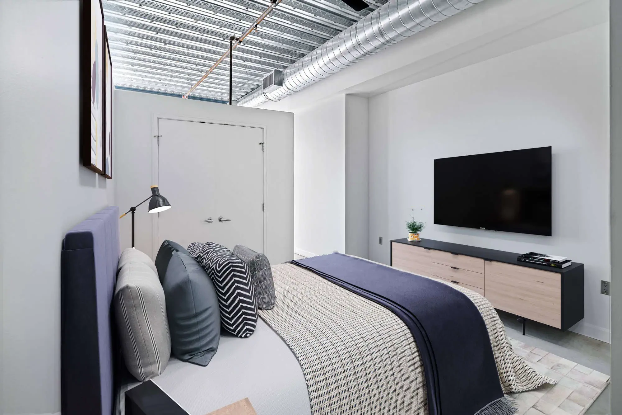 1 Bed 1 Bath