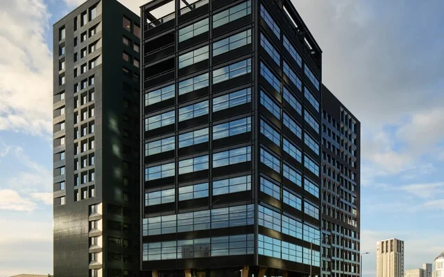 urbanest Battersea 3