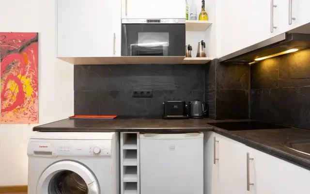 studio in Sant Pere, Santa Caterina i la Ribiera (Ciutat Vella) 4