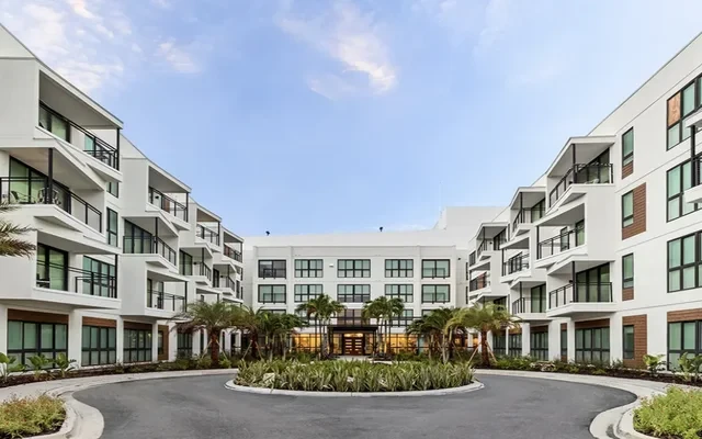 Hub on Campus Tampa 1