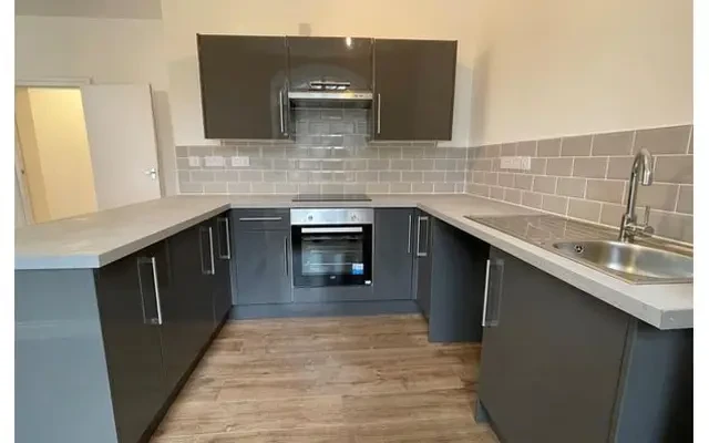 Grove Hall - Brislington, United Kingdom 3