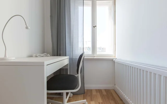 Wisbyer Str. 71 -  VH 4. OG links (Pyur) - 1007 2