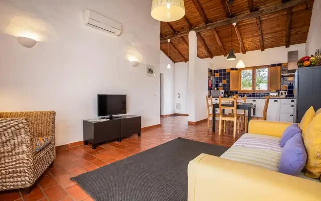 house near Burro Ville by Host Wise, - Portimão student accommodation