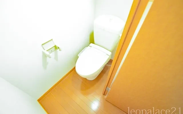 レオパレス貝塚 3