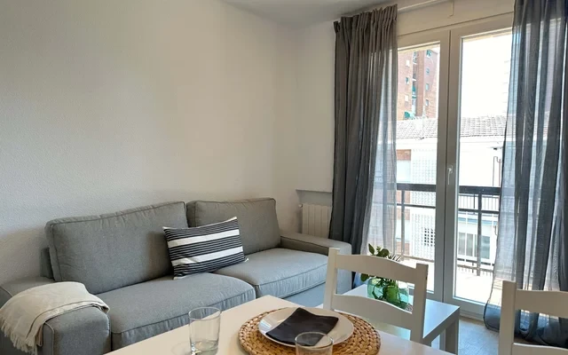 Calle de Escalona, 34 0