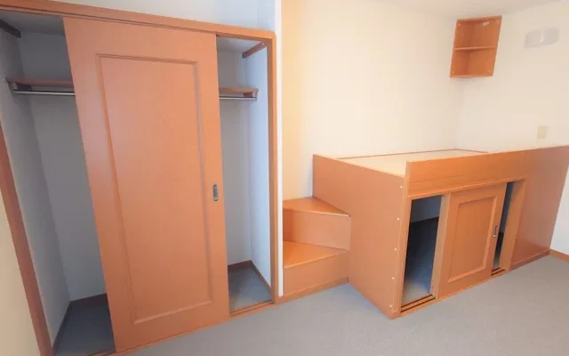 レオパレスグリーンライン - Ina student accommodation - 207号房间(带独立厨房)