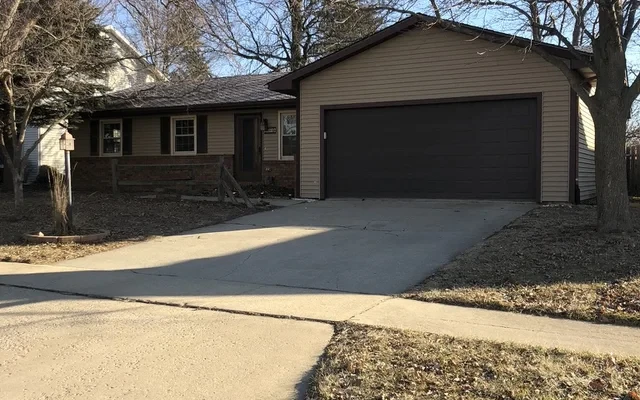 2906 S. Myra Ridge Dr Urbana IL 0