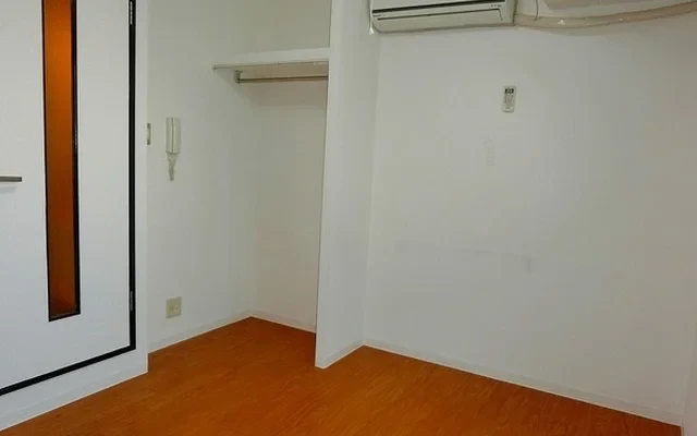 Giona Shin-Osaka 507 3