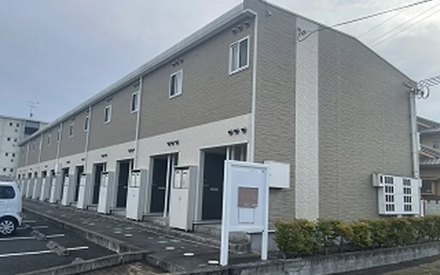 レオパレス稗田前Ⅱ 0