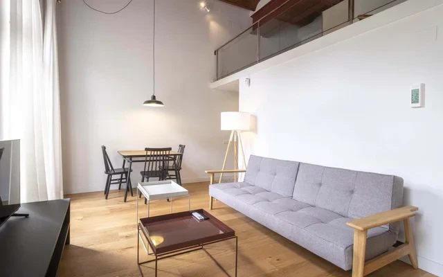Paseo de Gracia Terrace 4