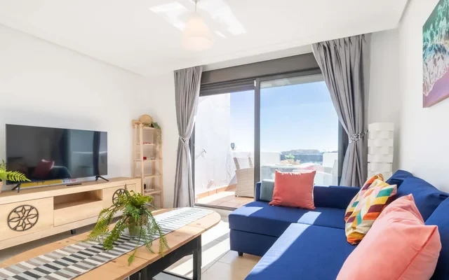 Sunset Sunshine Pool and Golf 4