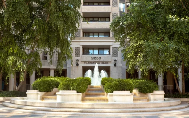 Courthouse Plaza Apartments 1