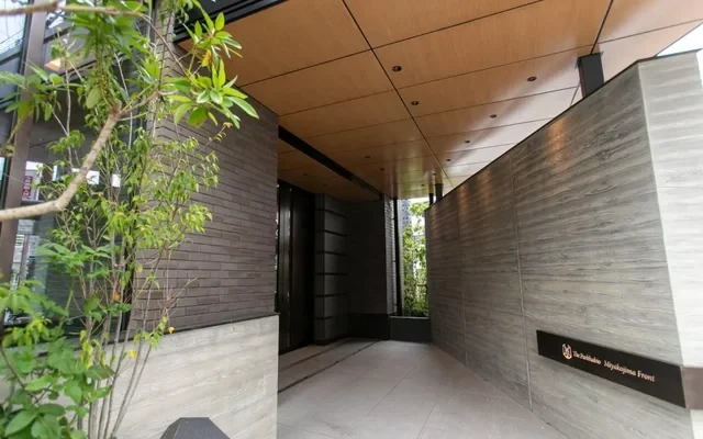 Hmlet Miyakojima front 1