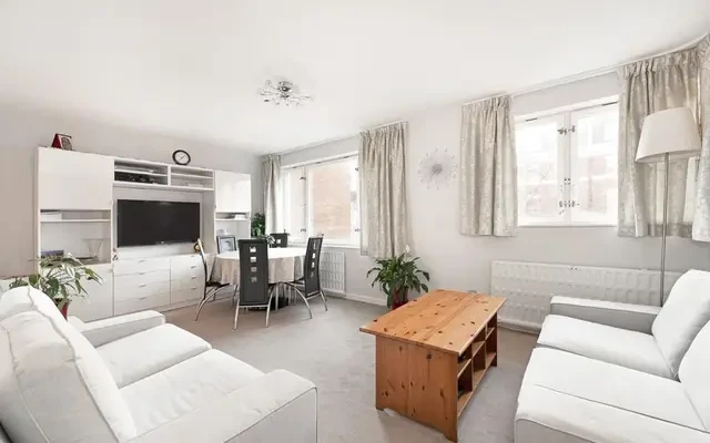 Devonport, Southwick Street, Hyde Park, London, W2 2QF 0