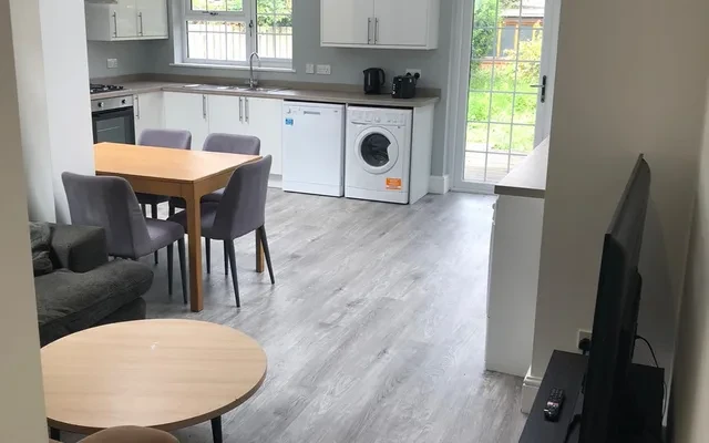 Fishponds Road, BS16 3