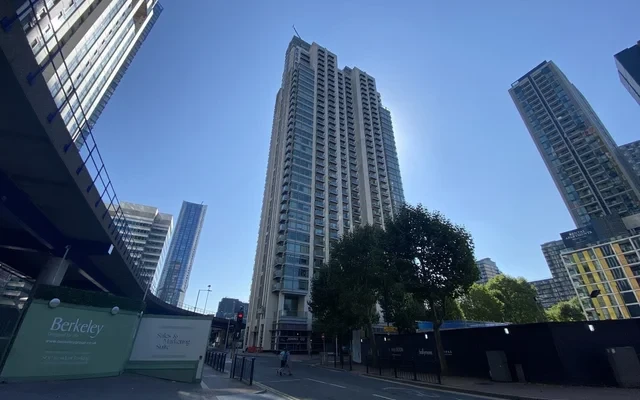 3 Pan Peninsula Square C 1