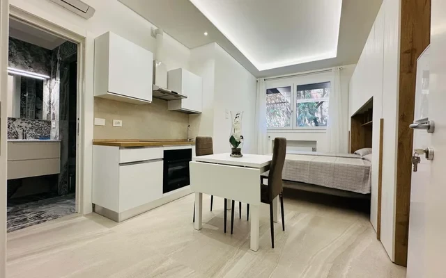 Apartment in Via San Domenico, Bologna for 35 m² 1
