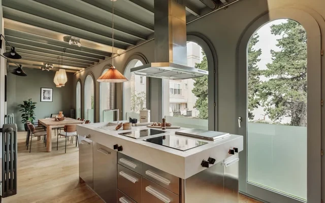 Damat - 4 bedrooms and terrace in Sarria 2