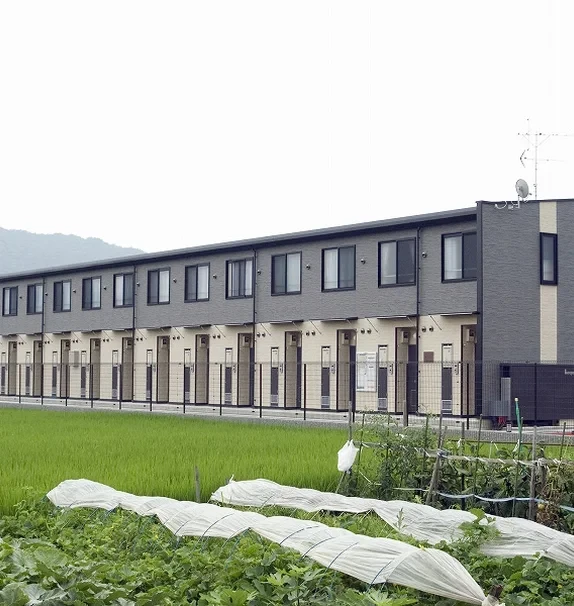 レオパレスグリーンフィールド