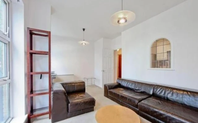 LH-Grange Road 1