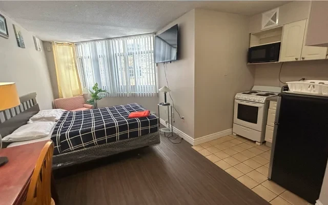 100 Pembroke Street - Toronto student accommodation