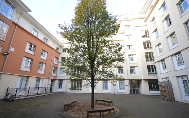 Deans Court - alloggio per studenti a Bristol - cortile