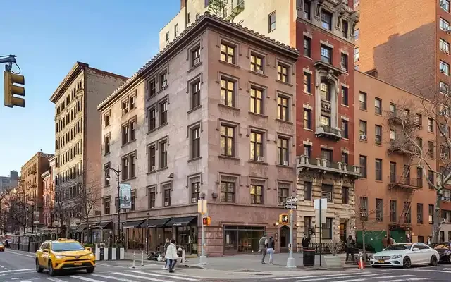 10 Fifth Ave 0