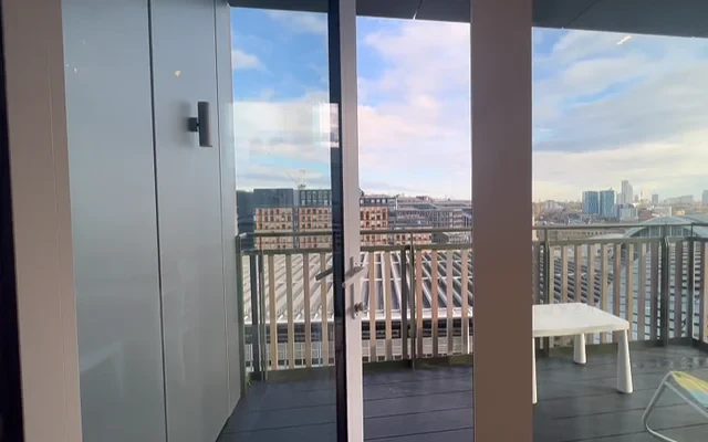 LCH-Grand Central Apartments 4