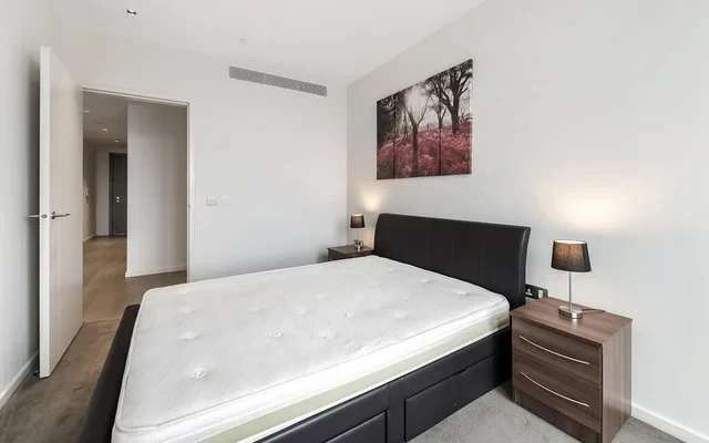 LH-South Bank Tower 3